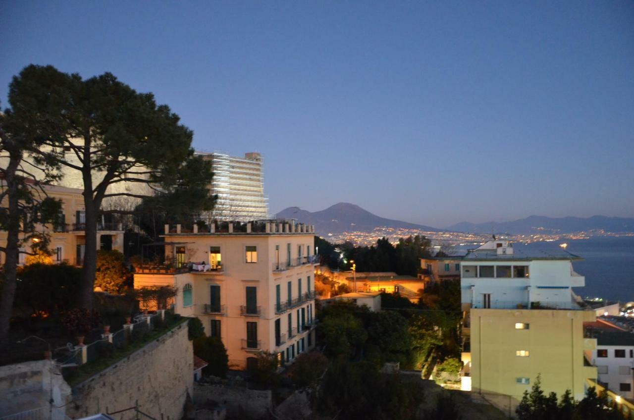 Appartamento Panoramico "Il Glicine" Неаполь Екстер'єр фото
