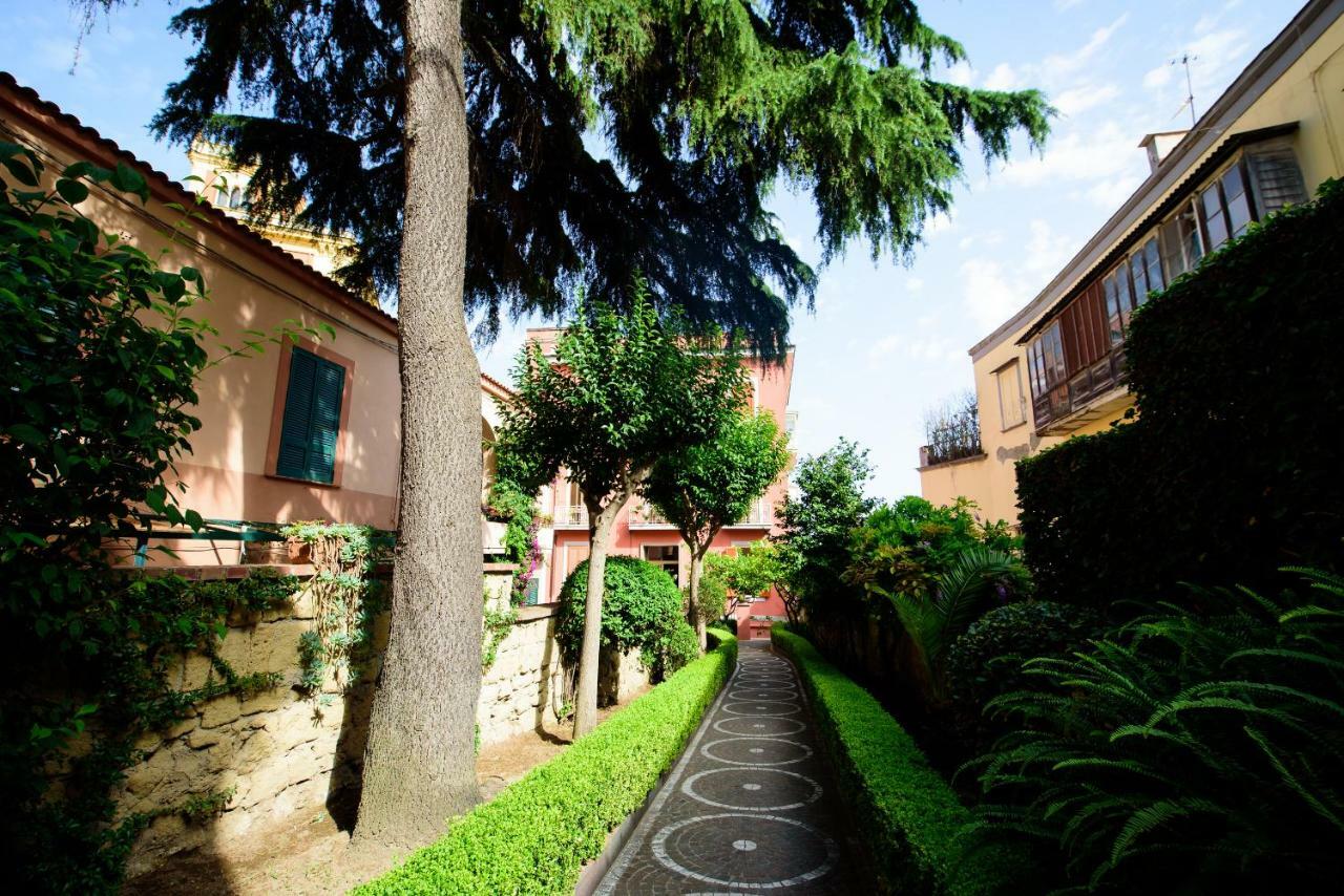 Appartamento Panoramico "Il Glicine" Неаполь Екстер'єр фото