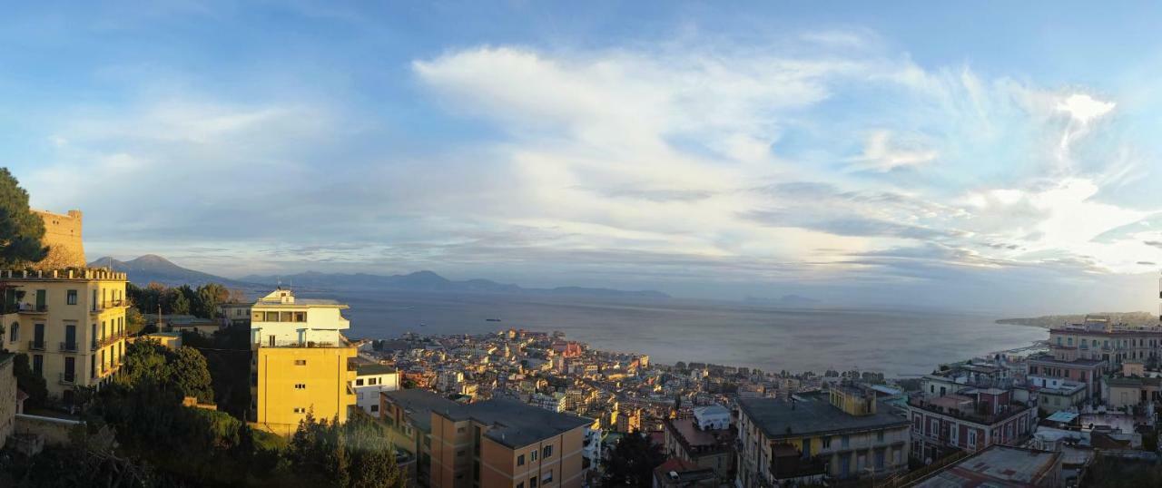 Appartamento Panoramico "Il Glicine" Неаполь Екстер'єр фото