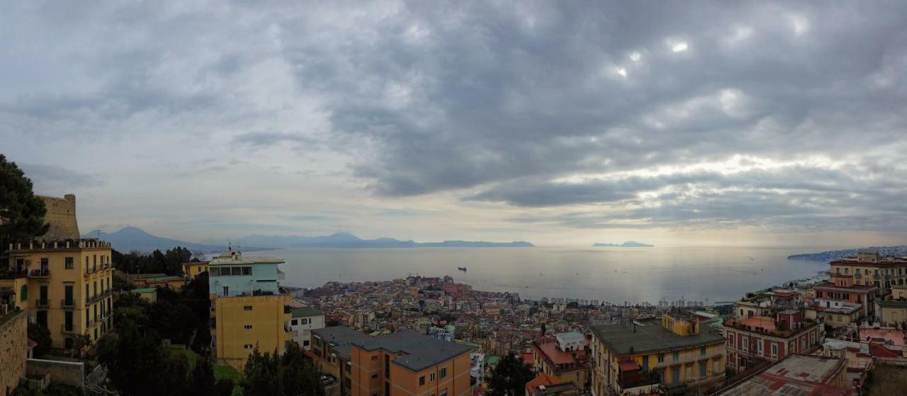 Appartamento Panoramico "Il Glicine" Неаполь Екстер'єр фото